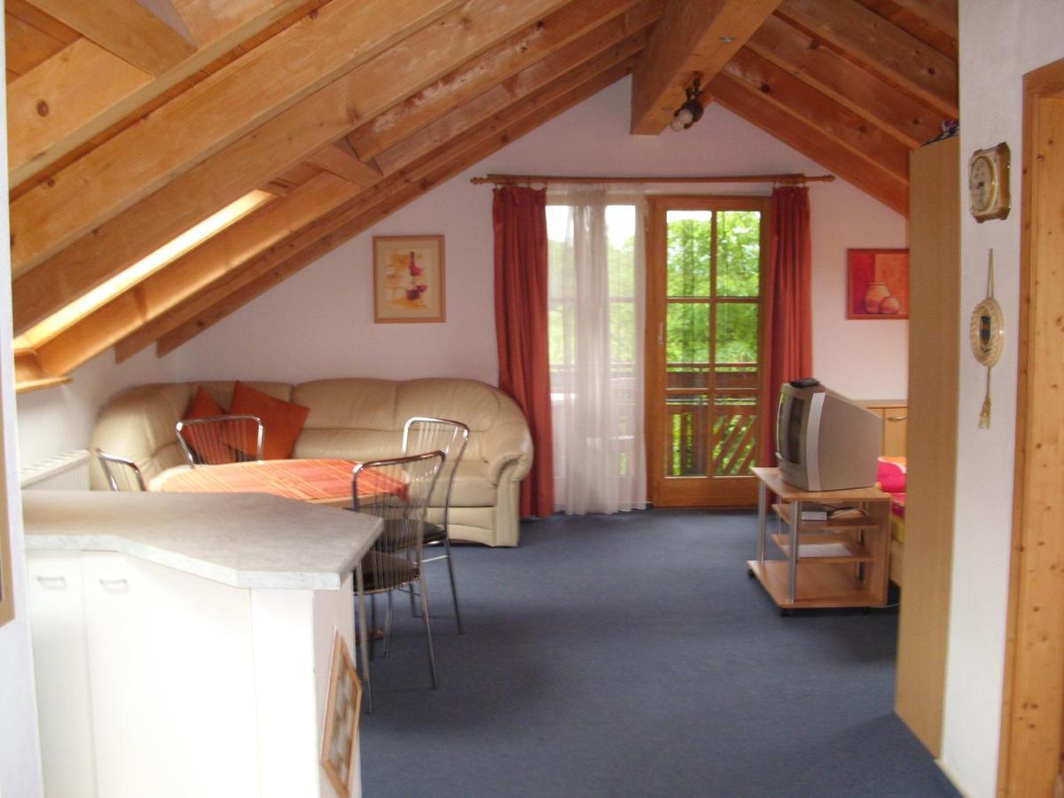 Ferienwohnung Angelika Neuner ズルツベルク エクステリア 写真
